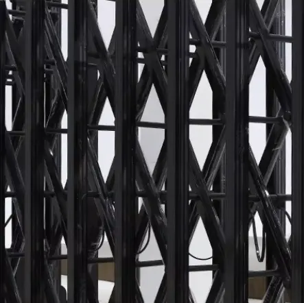 automatic-retractable-gate-body-panel-detail