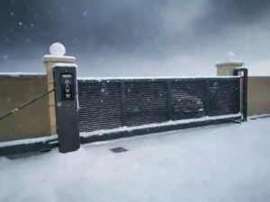 sliding gate features a strong wind-resistant structure
